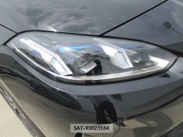 Bmw 2 SERIES 2026-02 8206538-21