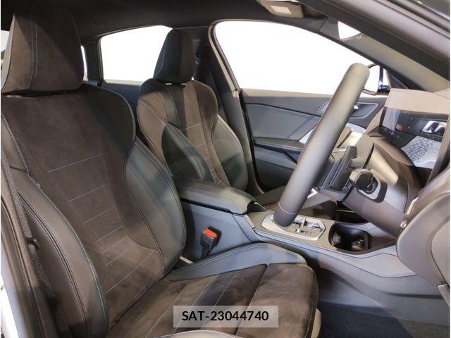 Bmw 2 SERIES 2025-09 8206537-9