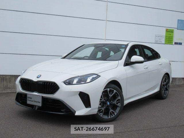 Bmw 2 SERIES 2026-02 8244686-0