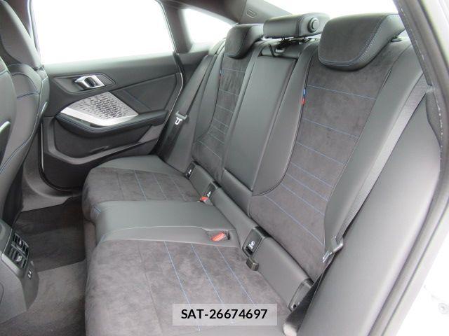 Bmw 2 SERIES 2026-02 8244686-12