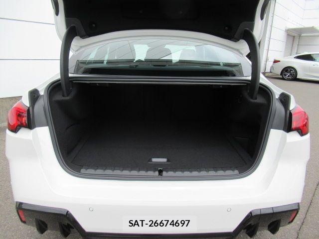 Bmw 2 SERIES 2026-02 8244686-8