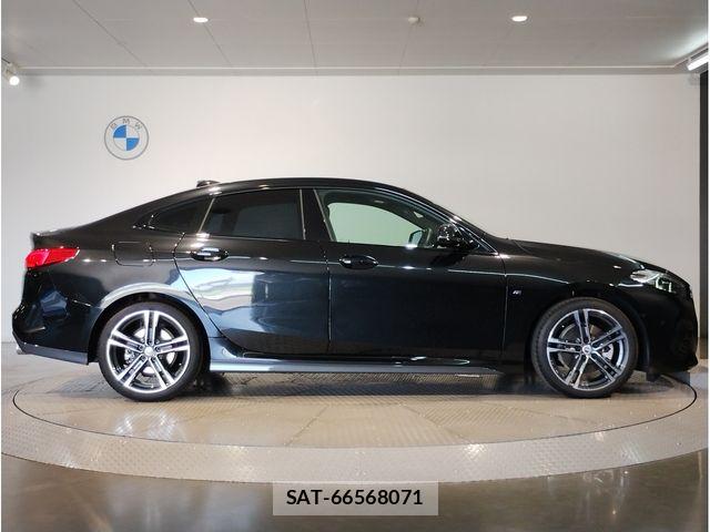 Bmw 2 SERIES 2022-07 8313283-6