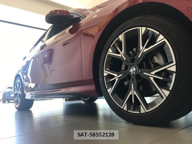 Bmw 2 SERIES 2025-11 8313281-9