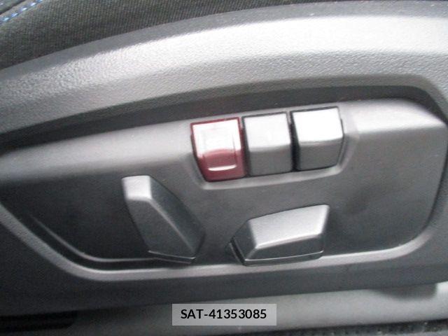 Bmw 2 SERIES 2025-08 8334857-13