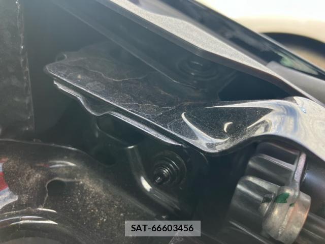 Bmw 2 SERIES 2021-01 8523713-19