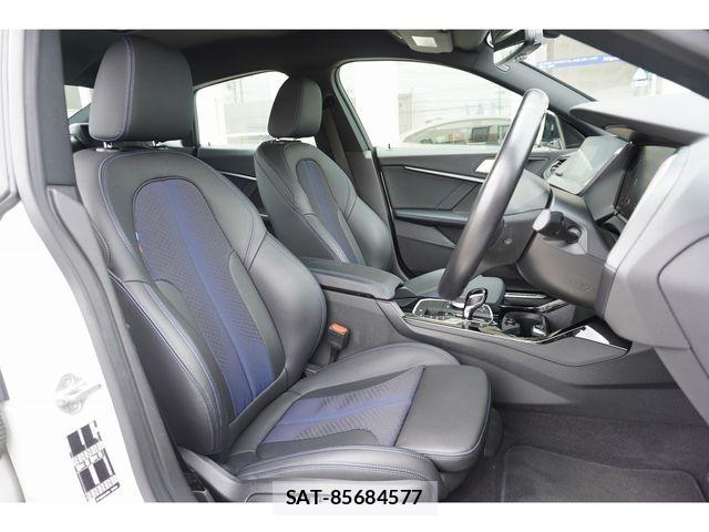 Bmw 2 SERIES 2022-01 8740824-14