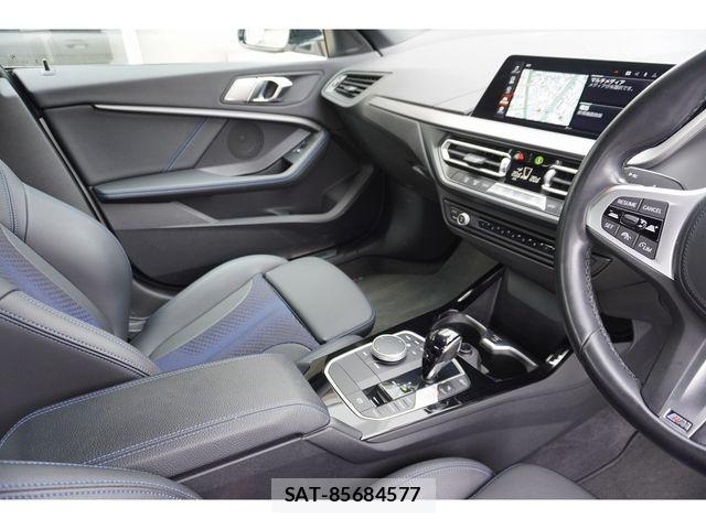 Bmw 2 SERIES 2022-01 8740824-16