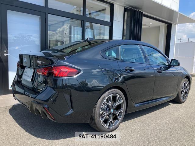 Bmw 2 SERIES 2026-03 8740819-2