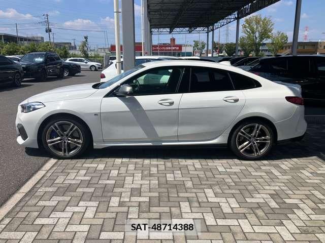 Bmw 2 SERIES 2023-02 8740820-5