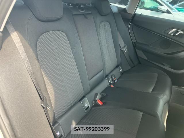 Bmw 2 SERIES 2021-05 8827995-16