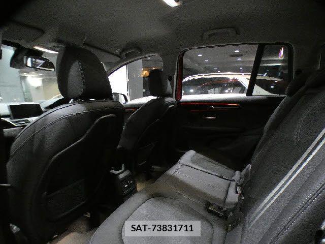 Bmw 2 SERIES 2019-04 4320701-26