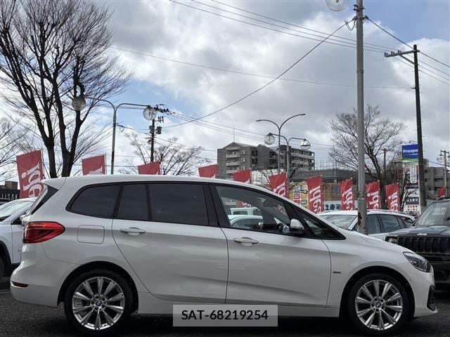 Bmw 2 SERIES 2019-08 6610737-3
