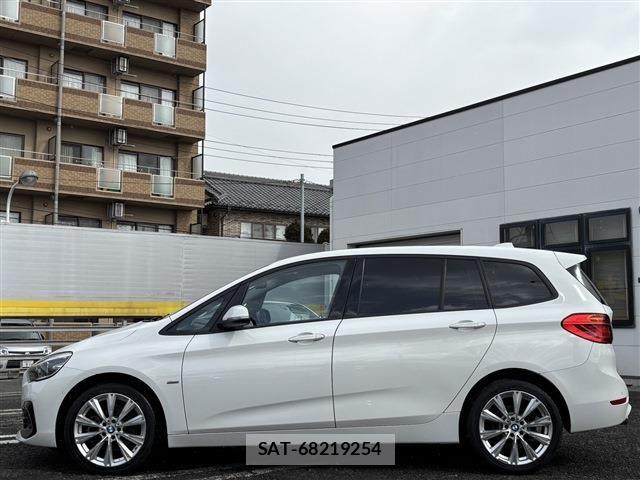 Bmw 2 SERIES 2019-08 6610737-7