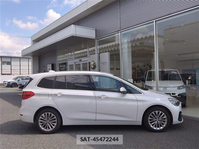 Bmw 2 SERIES 2019-06 6813938-3