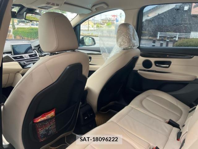 Bmw 2 SERIES 2018-05 7057599-9