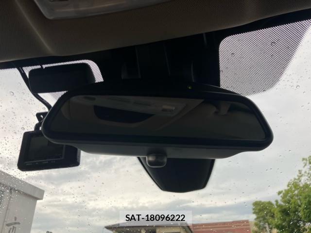 Bmw 2 SERIES 2018-05 7057599-21