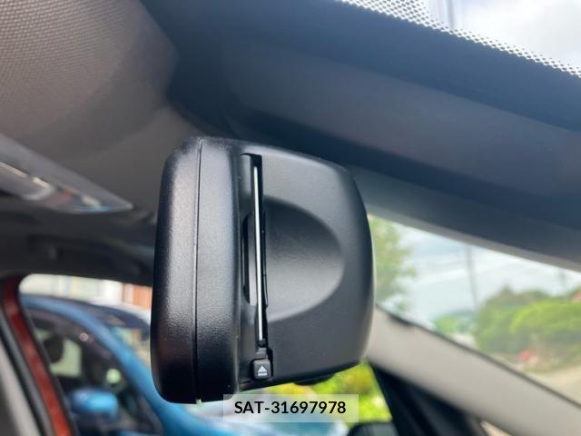 Bmw 2 SERIES 2018-09 7057593-23