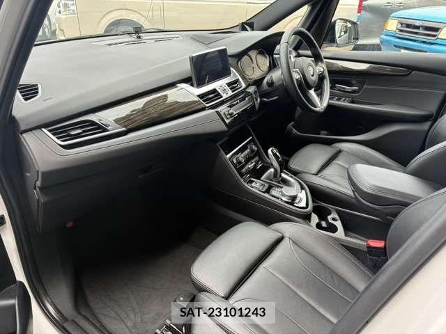 Bmw 2 SERIES 2018-12 7215241-11