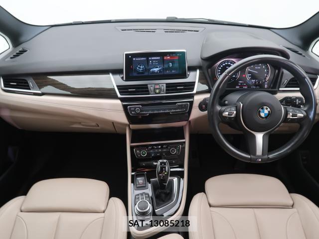Bmw 2 SERIES 2021-08 8098180-1