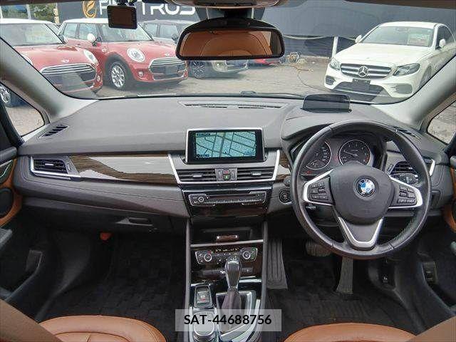 Bmw 2 SERIES 2017-01 8229008-2