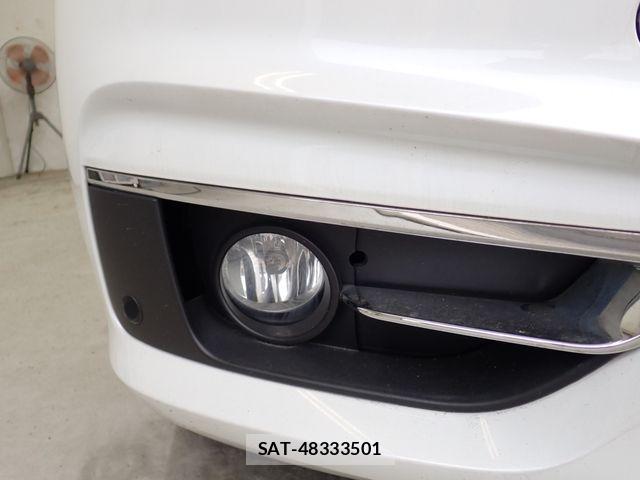 Bmw 2 SERIES 2018-01 8335018-8