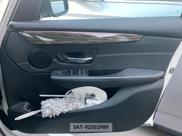 Bmw 2 SERIES 2019-06 8740826-22
