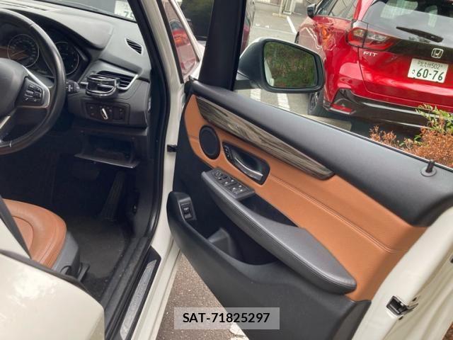 Bmw 2 SERIES 2015-08 8779597-9