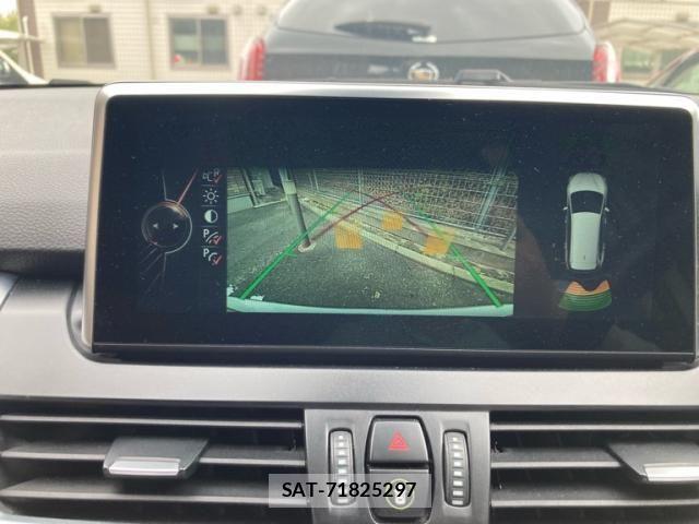 Bmw 2 SERIES 2015-08 8779597-24