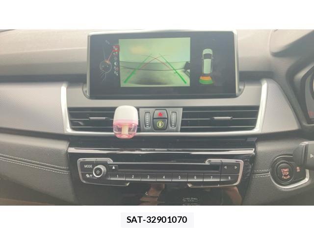 Bmw 2 SERIES 2017-08 8779596-9