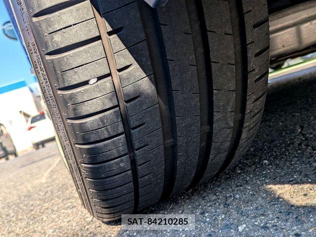 Bmw 3 SERIES 2013-02 1471054-9