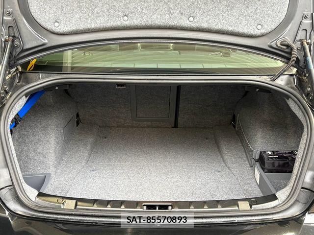 Bmw 3 SERIES 2009-08 8883342-13
