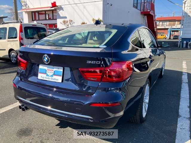 Bmw 3 SERIES 2017-09 3765720-12