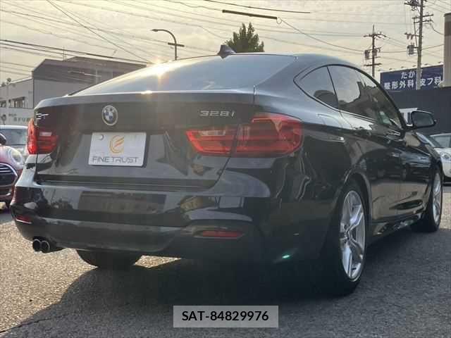 Bmw 3 SERIES 2014-12 7391473-16