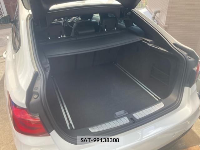 Bmw 3 SERIES 2019-08 8098185-20