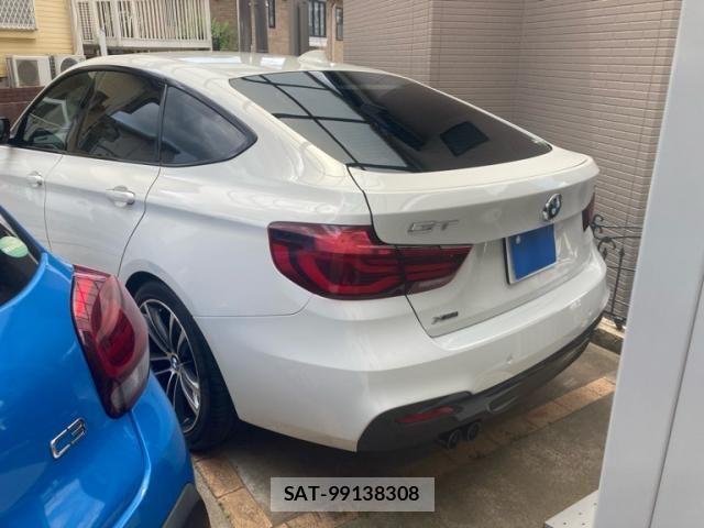 Bmw 3 SERIES 2019-08 8098185-2