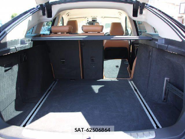 Bmw 3 SERIES 2019-11 8098184-27