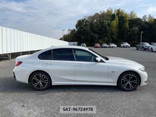 Bmw 3 SERIES 2023-09 647509-3