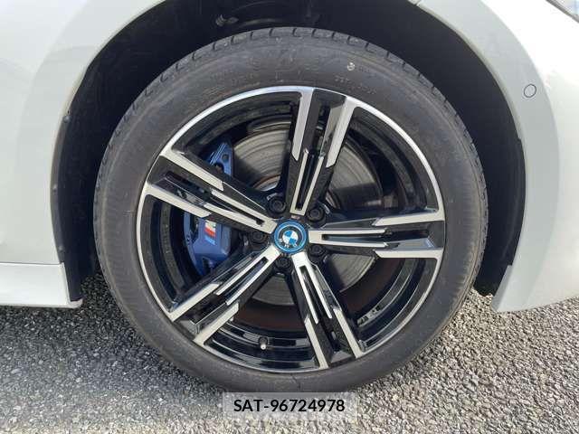Bmw 3 SERIES 2023-09 647509-8