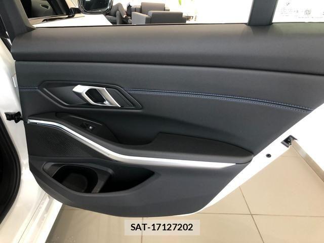 Bmw 3 SERIES 2024-12 1320889-22