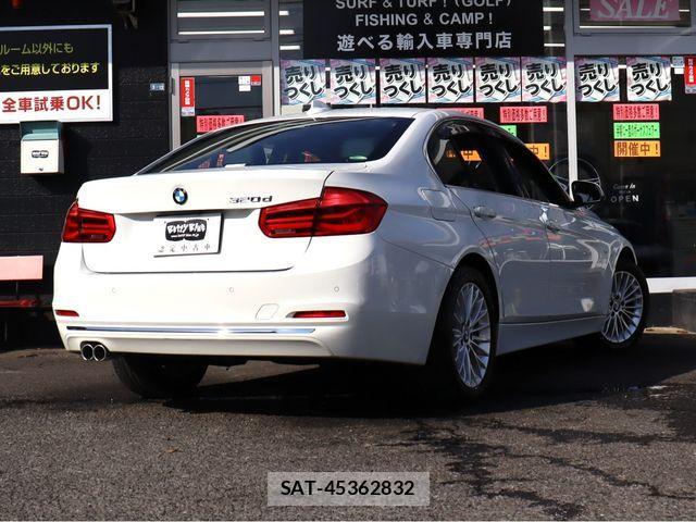 Bmw 3 SERIES 2016-01 1411477-24