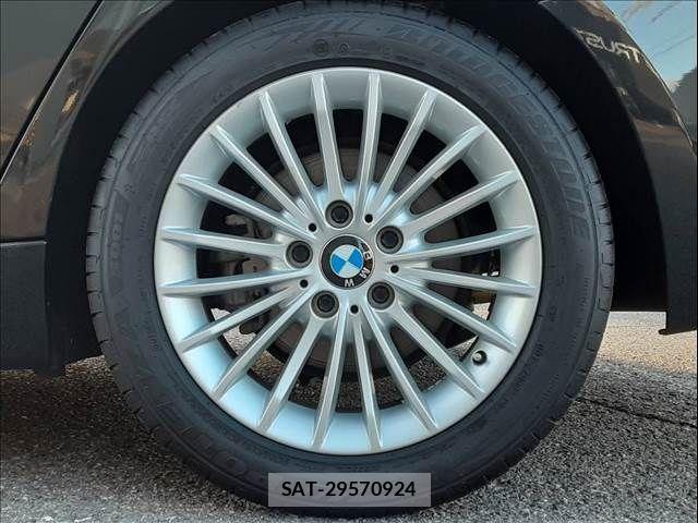 Bmw 3 SERIES 2015-09 1542964-27