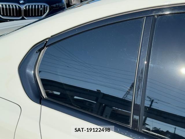 Bmw 3 SERIES 2023-06 1692496-10