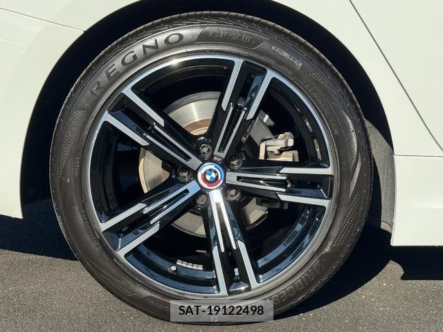Bmw 3 SERIES 2023-06 1692496-12
