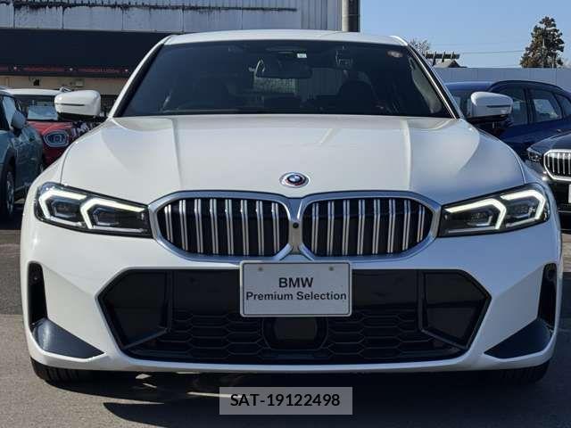 Bmw 3 SERIES 2023-06 1692496-3