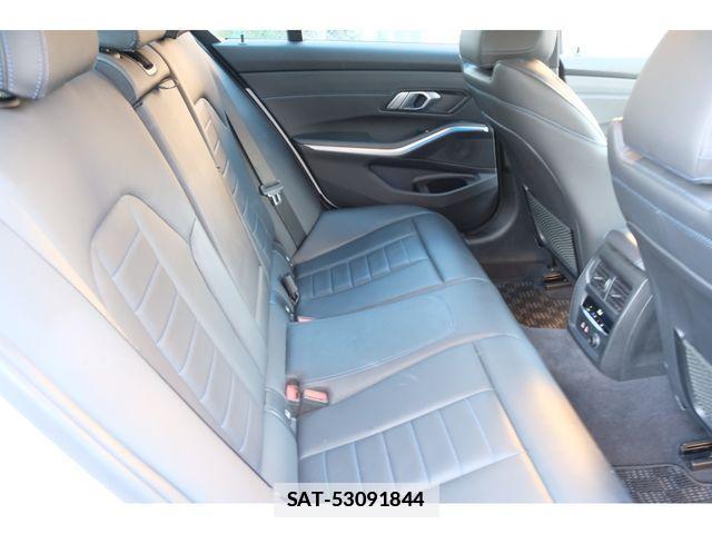 Bmw 3 SERIES 2019-10 1741289-11