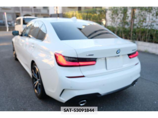 Bmw 3 SERIES 2019-10 1741289-2
