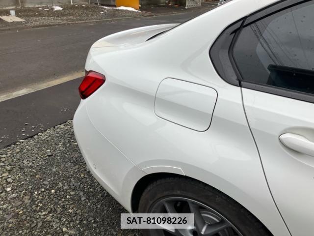 Bmw 3 SERIES 2019-09 1822828-11