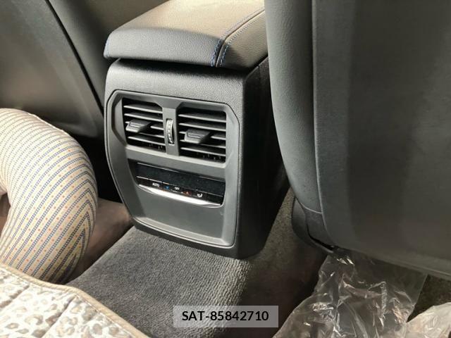 Bmw 3 SERIES 2020-11 1845810-12