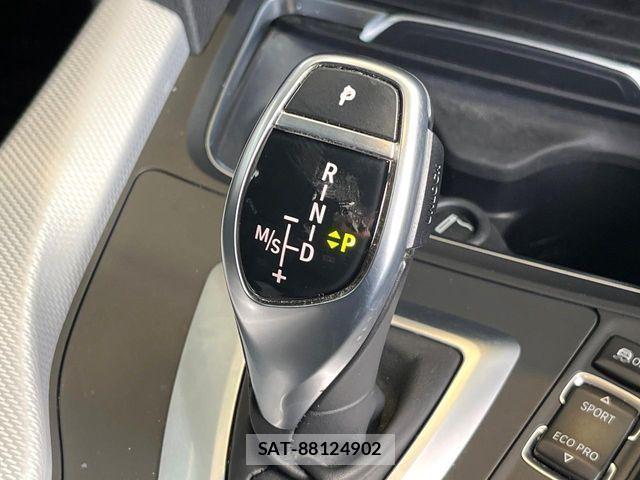 Bmw 3 SERIES 2017-04 2006742-10
