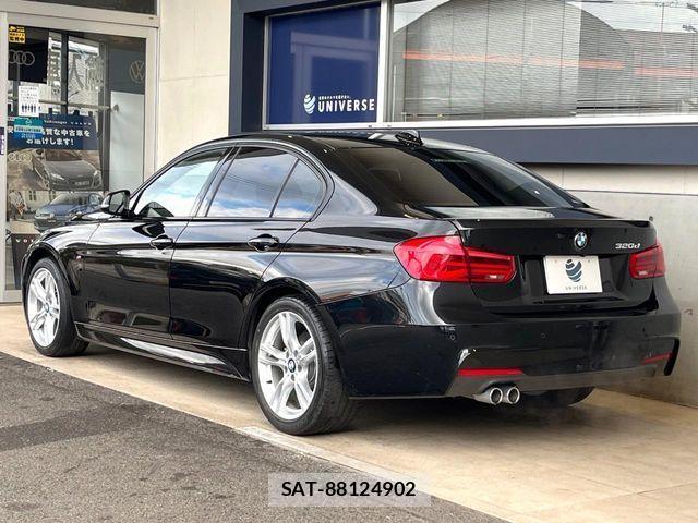 Bmw 3 SERIES 2017-04 2006742-17